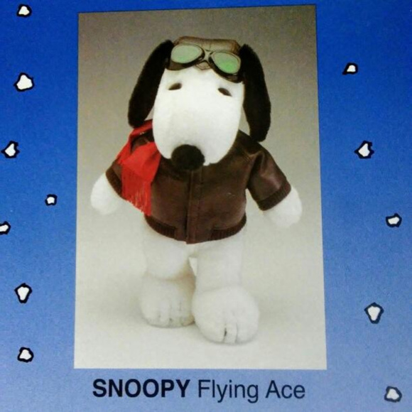 PEANUTS Snoppy Wardrobe Collection NIB - Picture 5 of 8